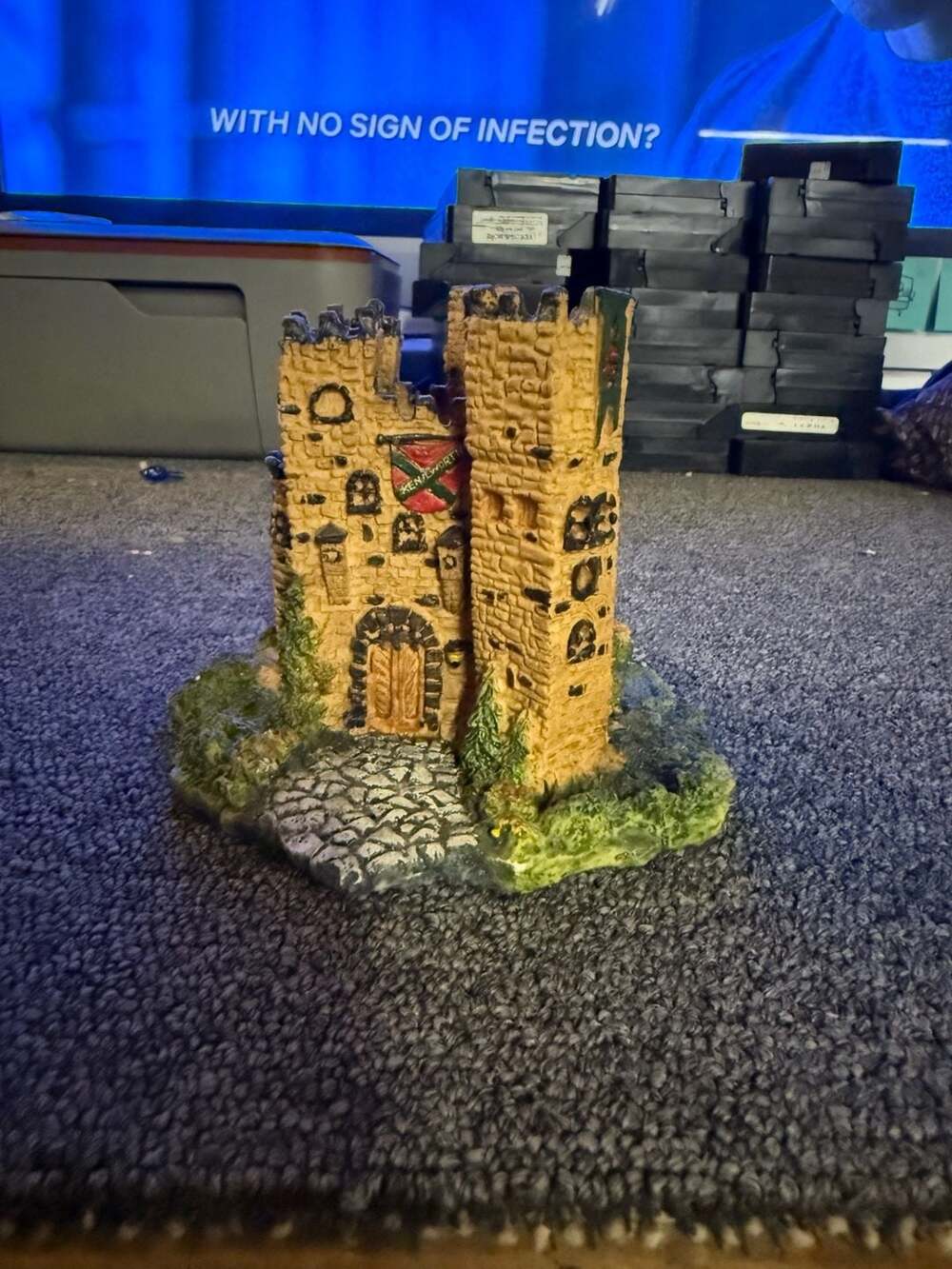 Department 56 Dickens' Village Kenilworth Castle Miniature